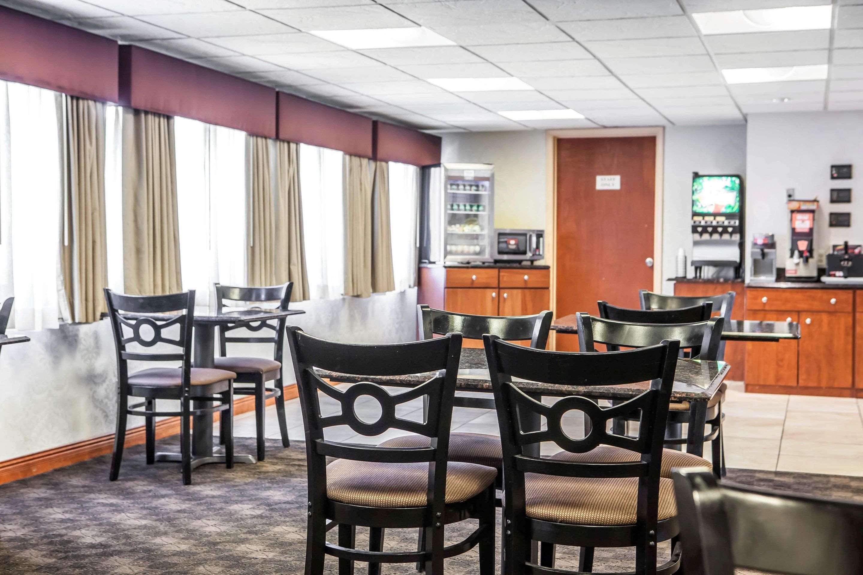 Comfort Inn Feasterville - Trevose Exteriör bild
