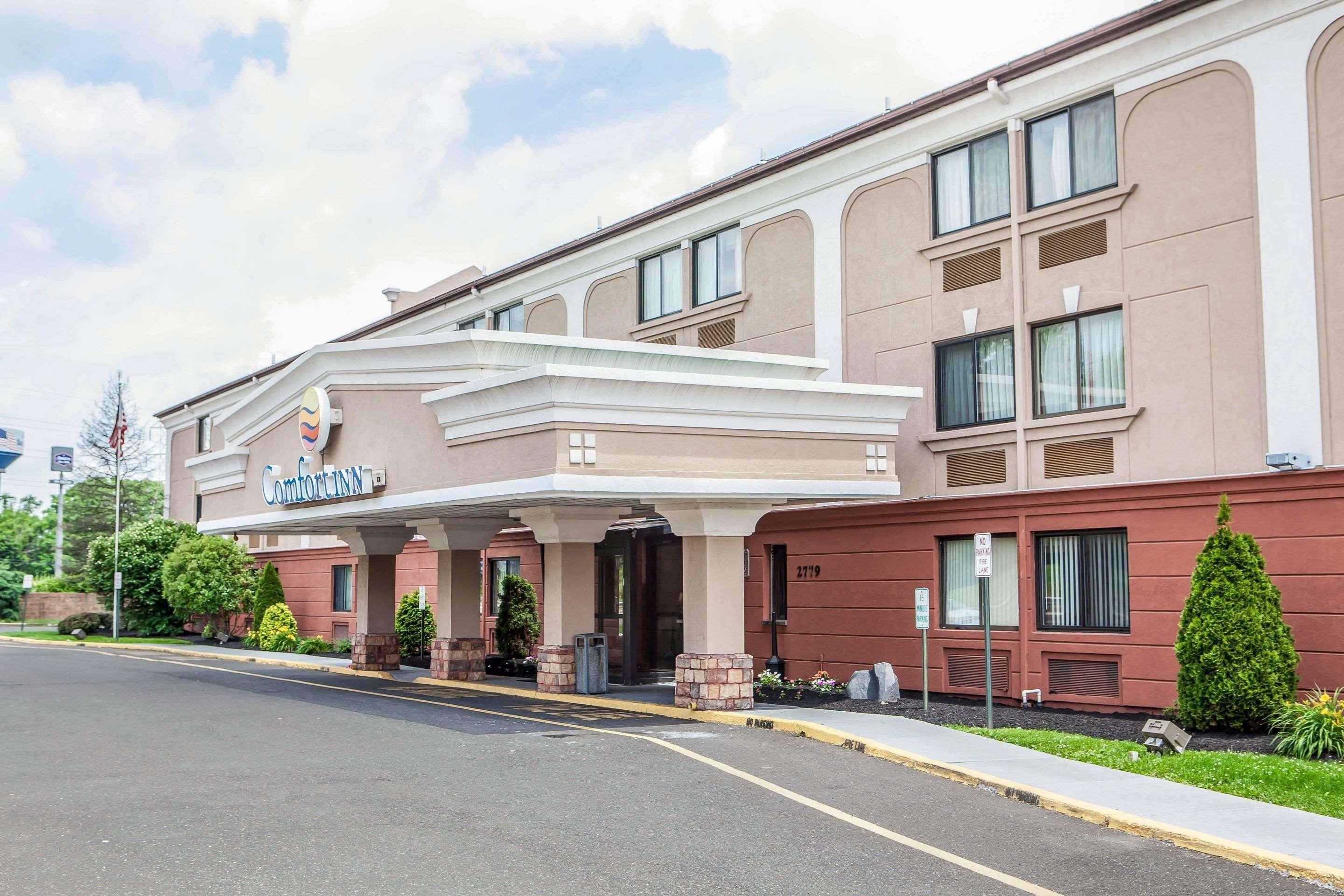 Comfort Inn Feasterville - Trevose Exteriör bild